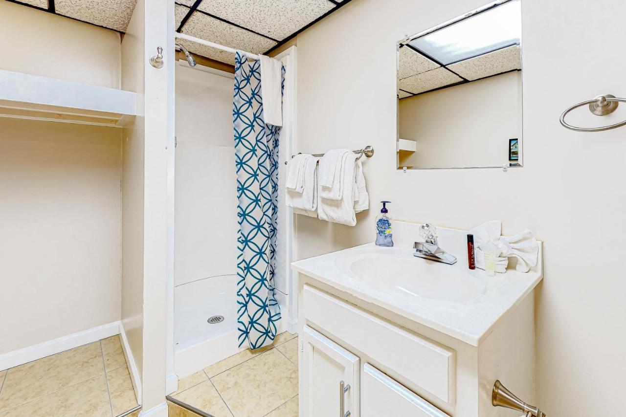 Easy Street Retreat Villa Сивиървил Екстериор снимка